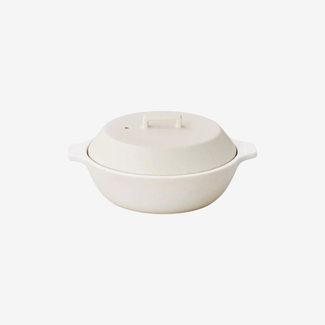 Kinto Kakomi - Donabe Pot White_1.2L_Simple_Beautiful_Things
