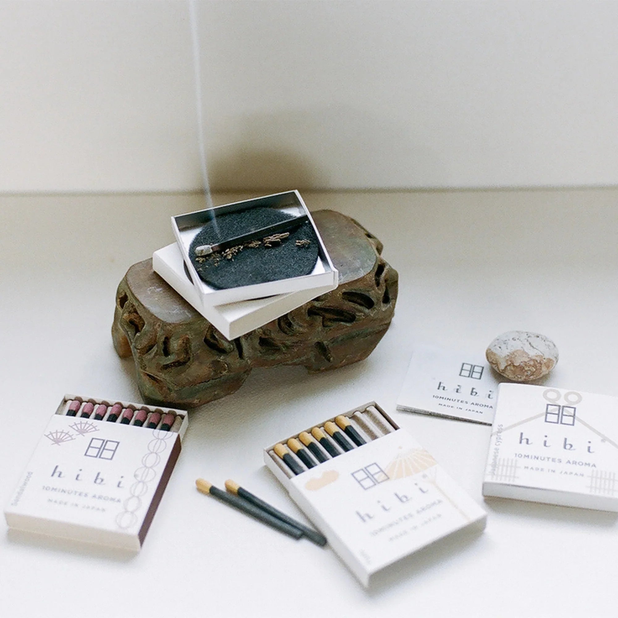 Hibi-Japaneses-fragrances-lifestyle-simple-beautiful-things