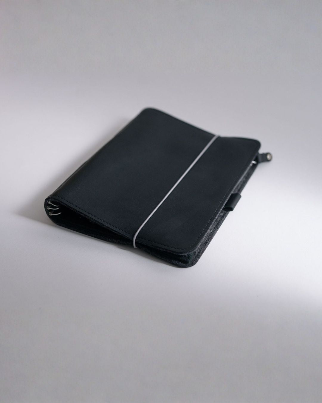 Roterfaden Refillable Notebook (Taschenbegleiter) - Cactus Leather Black_Simple_Beautiful_Things