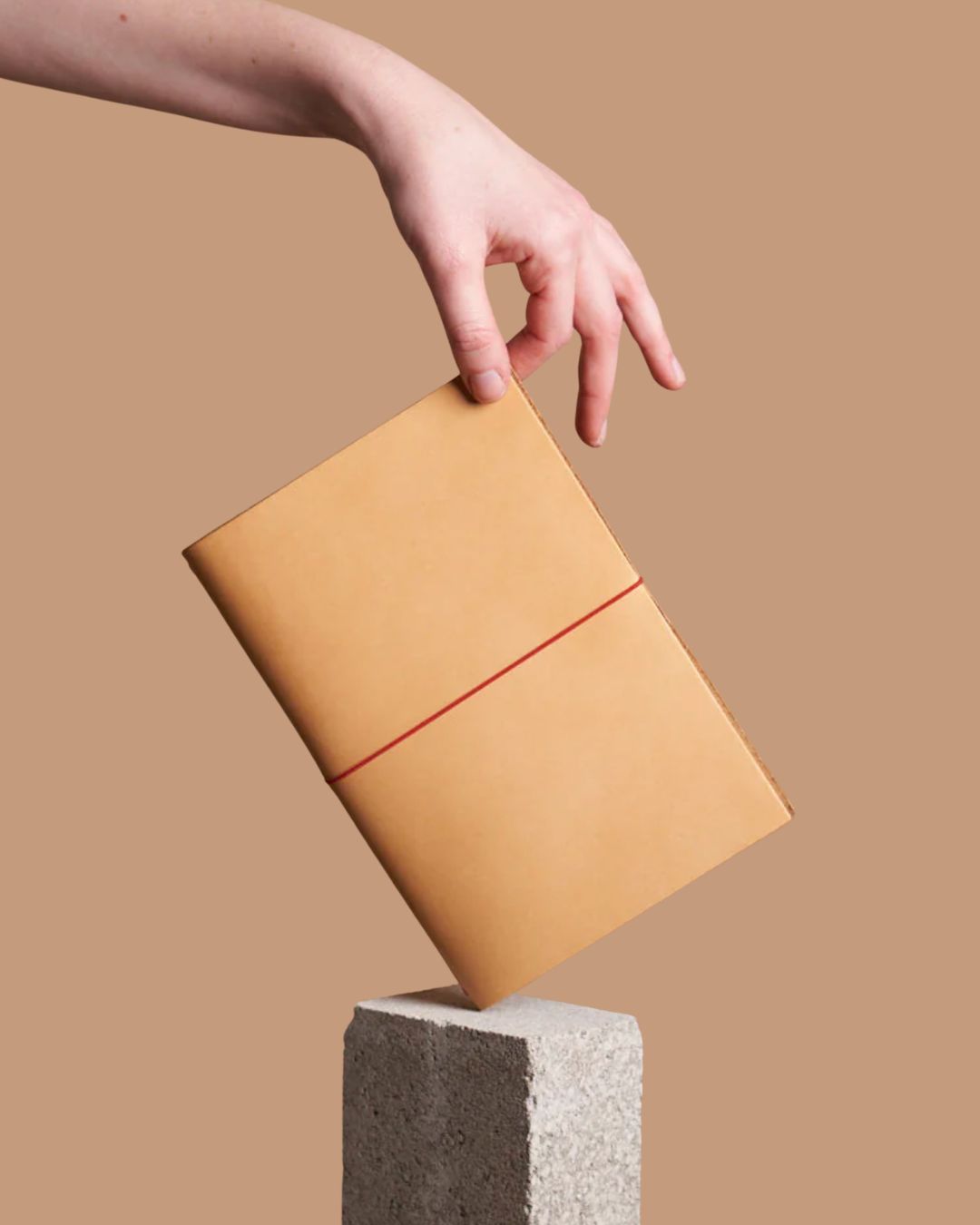 Paper Republic Grand Voyageur Leather Journal - xl