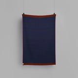 Roros Tweed Wool Throw Kassett - Dark Blue / Reddish Brown