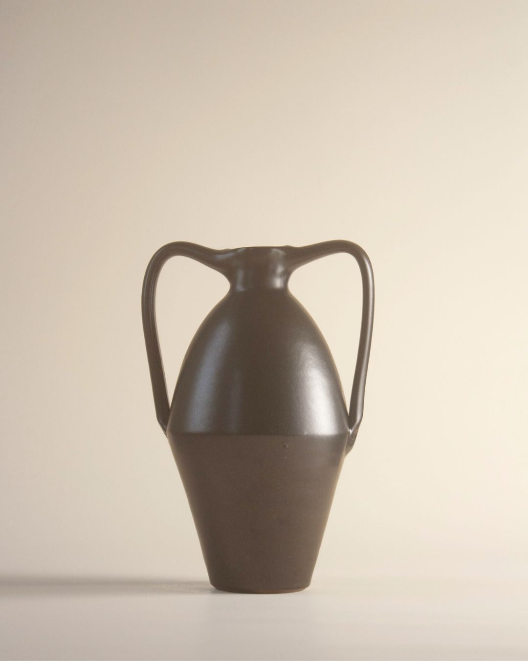 Pan Pottery Amphora Pot - Onyx_Simple_Beautiful_Things