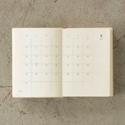 Midori MD - 2026 Diary A6 Day per Page