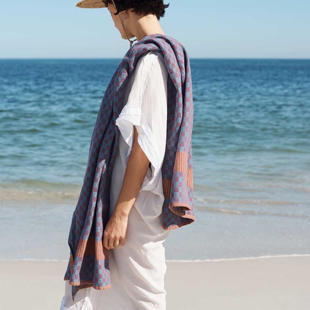 Mungo Beach Towel Willow Weave - Jelly Fish