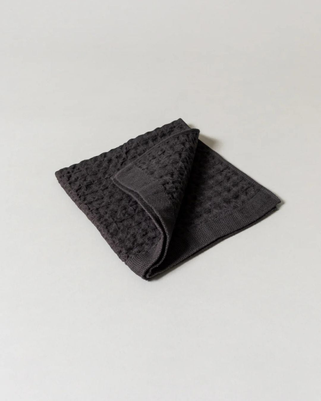 Kontex Heather Waffle Towel - Charcoal
