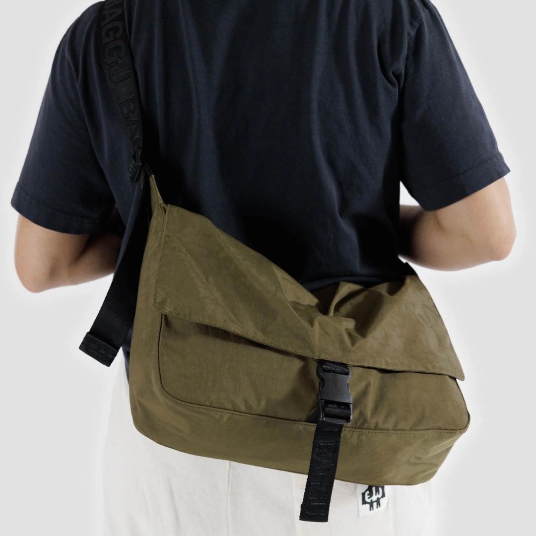 Baggu Nylon Messenger Bag - Seaweed