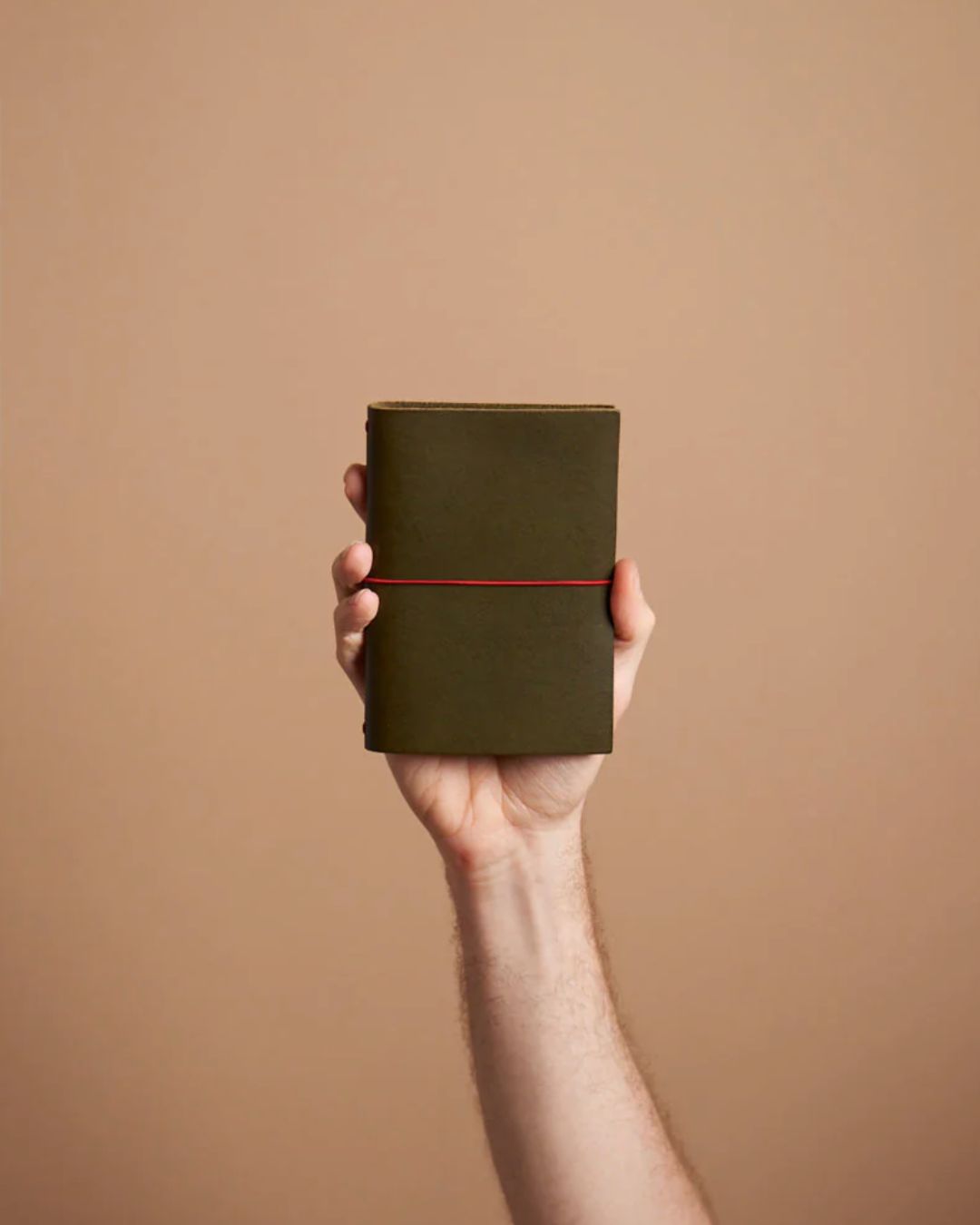 Paper Republic Grand Voyageur Leather Journal - Pocket