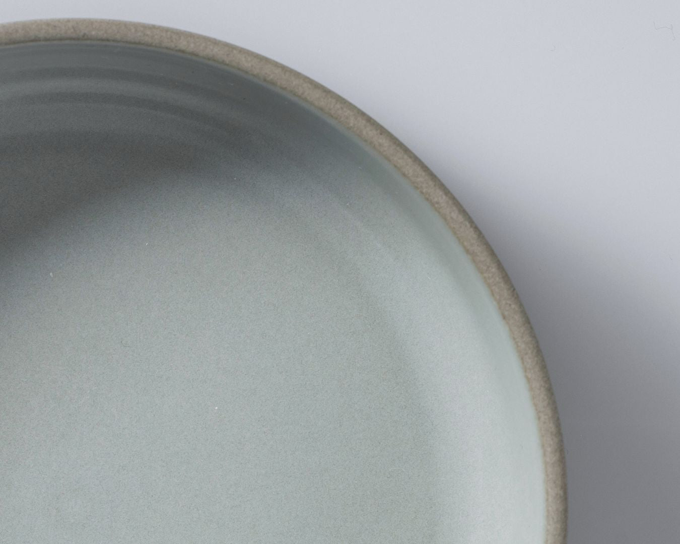 Hasami Porcelain Shallow Bowl 22.0cm Ash White