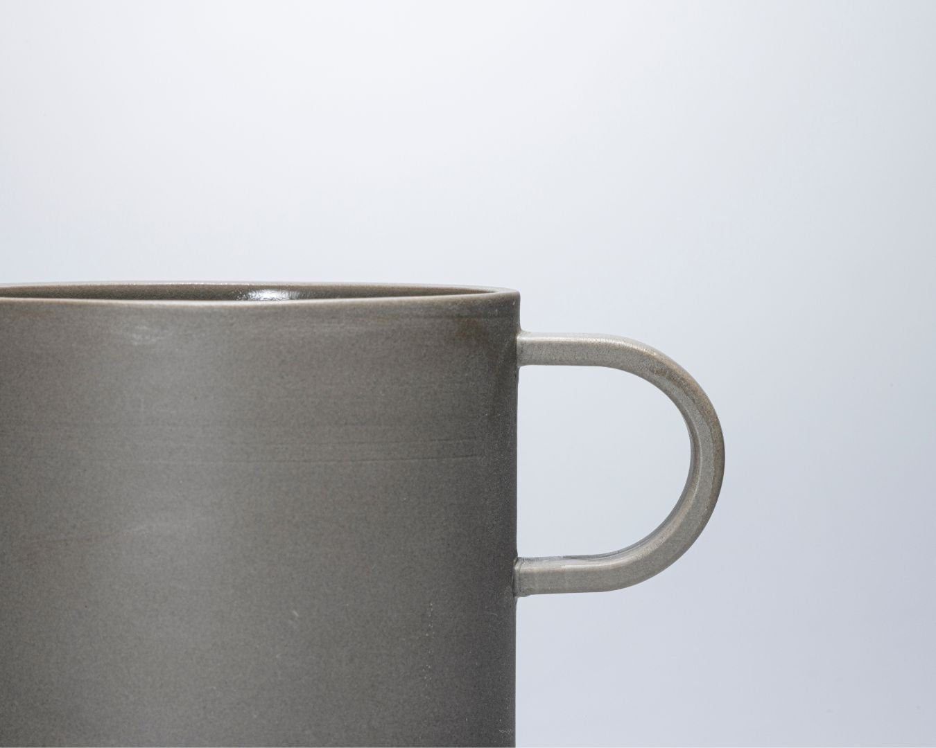 Hasami Porcelain Mug 300ml Dark Grey