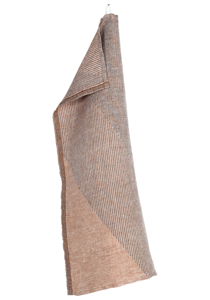 Lapuan_Tea_Towe_lRinne-BrownCinnamon