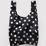 Standard Baggu Bag - Silver Metallic Polka Dot. Reusable shopping tote with black background and metallic silver polka dot pattern.