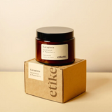 Etikette candle LARAPINTA - Sandalwood & Pepperberry
