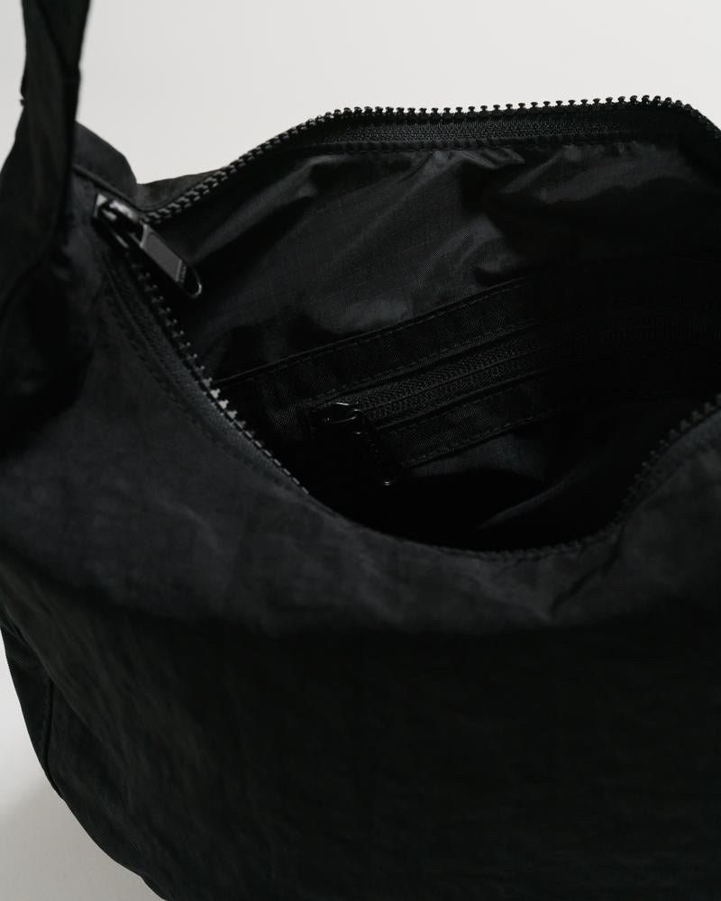 Baggu_Nylon_crossbody-bag-black-Crescent-inside-zipper-Simple_Beautiful_Things