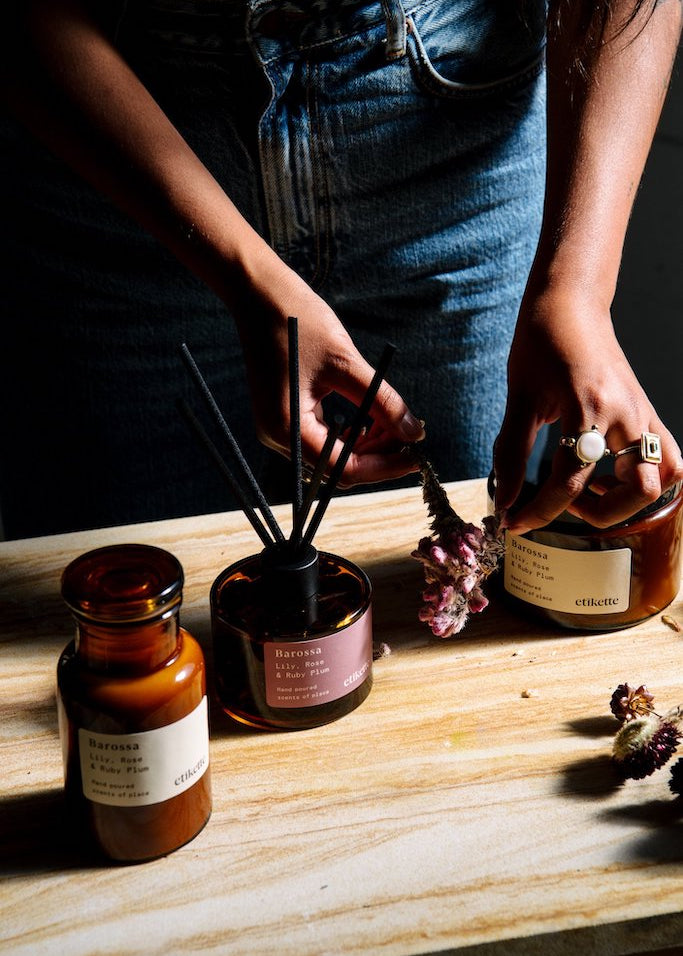 Etikette-candles-Barossa-red-rose-ruby-plum-candle-eco-reed-diffuser-diffusers-amber-glass-jar-soy-wax-Simple_Beautiful-Things