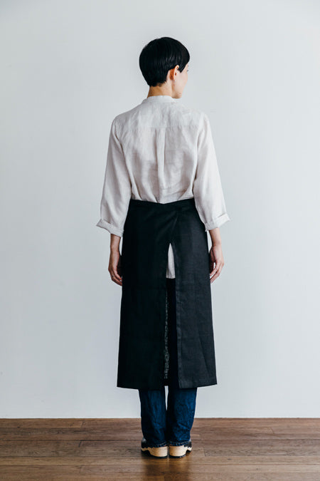 Fog_Linen_150_3_Garcon-Apron-Bk-Simple_Beautiful_Things