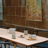 Hasami-cafe-scene-grey-hp036