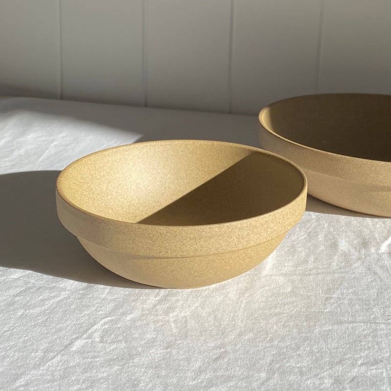 Hasami-Porcelain-Bowl-HP031_simple_beautiful_things