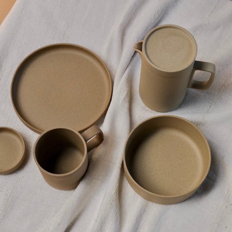 Hasami_assorted_natural_simple_beautiful_things