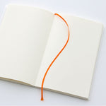 Midori_B6_Blank_inside_w_ribbon_d