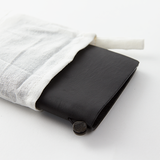 TRAVELER'S Notebook - Black, Passport size