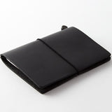 Traveler_s_Notebook_Passport_Black_Simple_Beautiful_Things