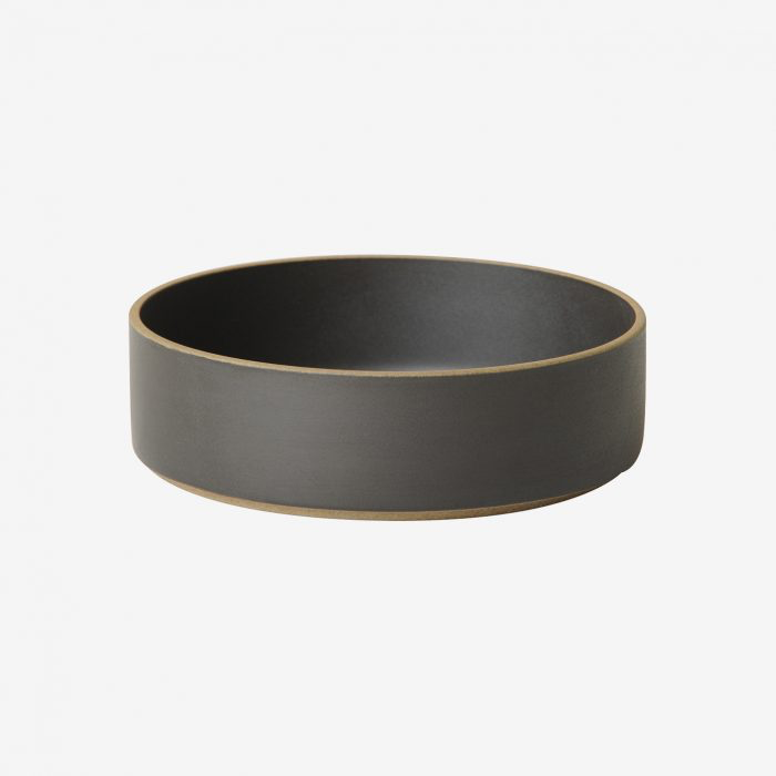 Hasami Porcelain Bowl 18.5cm - Black - simplebeautifulthings